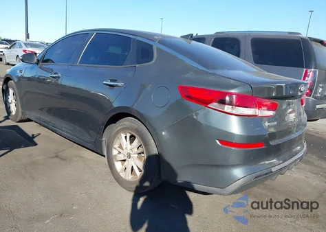 2016 Kia Optima Lx from USA, damaged, VIN 5XXGT4L32GG024358